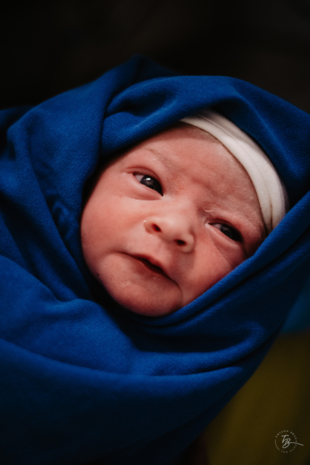 nascimento na maternidade Santa Helena por Thiago Braga Fotografia. Parto cesárea emocionante. 