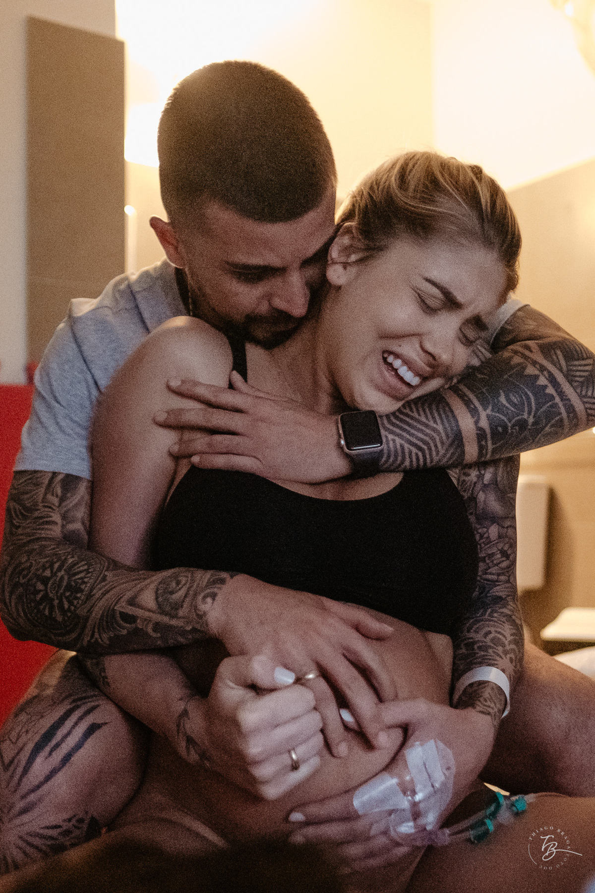 parto normal do nascimento do Lucca, na maternidade Santa Helena em Florianópolis, por Thiago Braga fotografia.