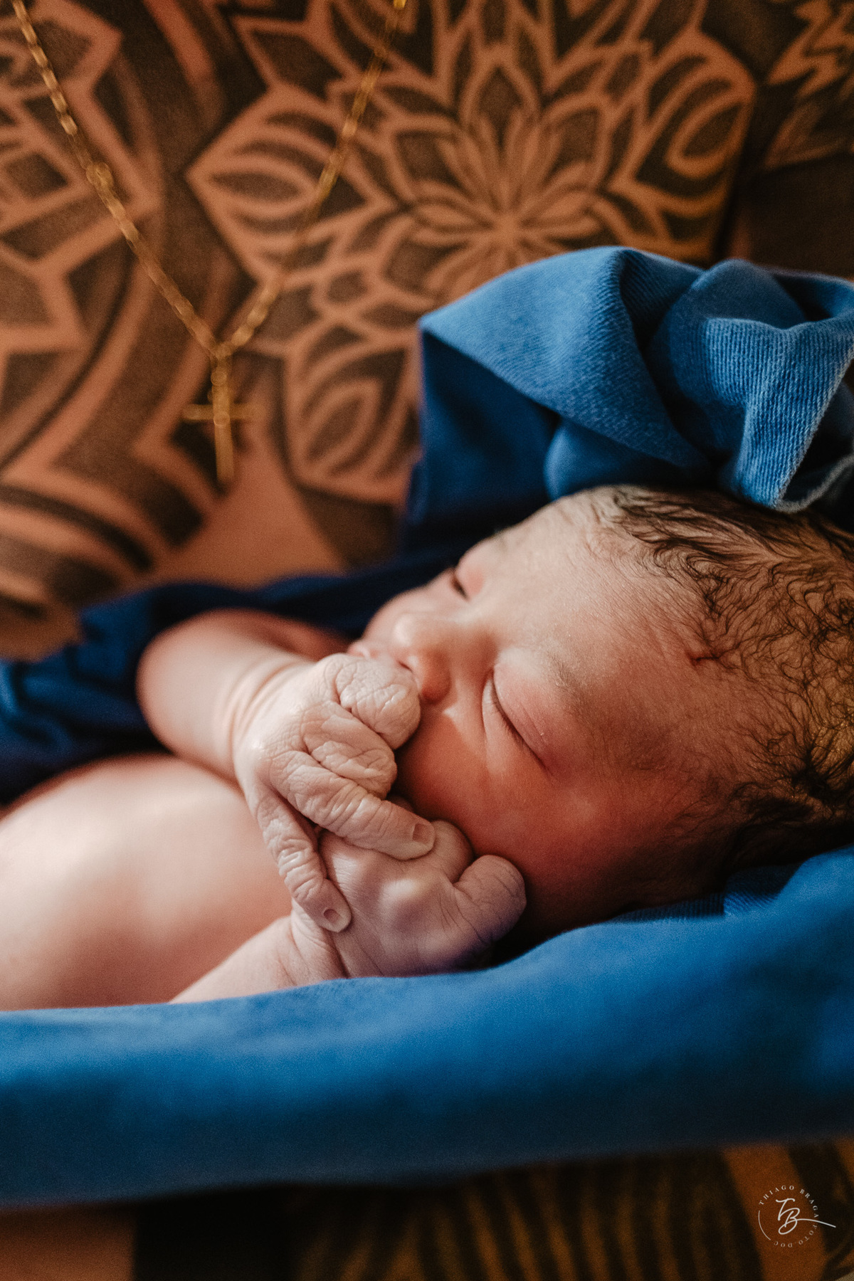 parto normal do nascimento do Lucca, na maternidade Santa Helena em Florianópolis, por Thiago Braga fotografia.
