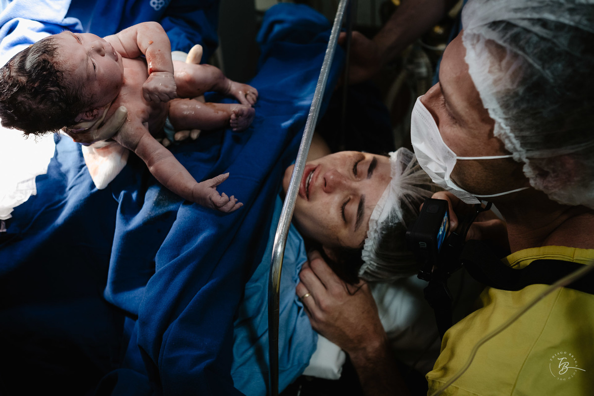 nascimento da Sofia na maternidade Santa Helena em Florianópolis por Thiago Braga Fotografia