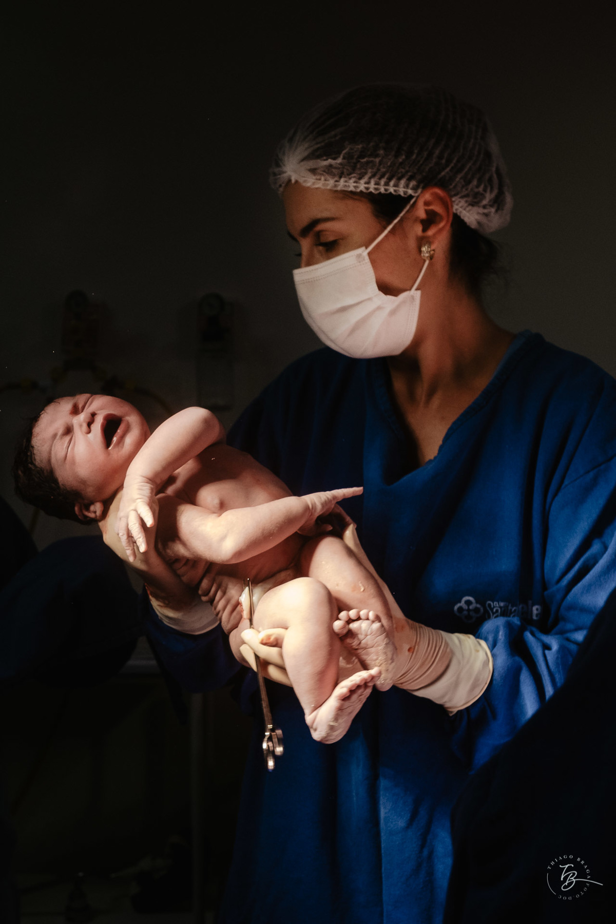 nascimento da Sofia na maternidade Santa Helena em Florianópolis por Thiago Braga Fotografia