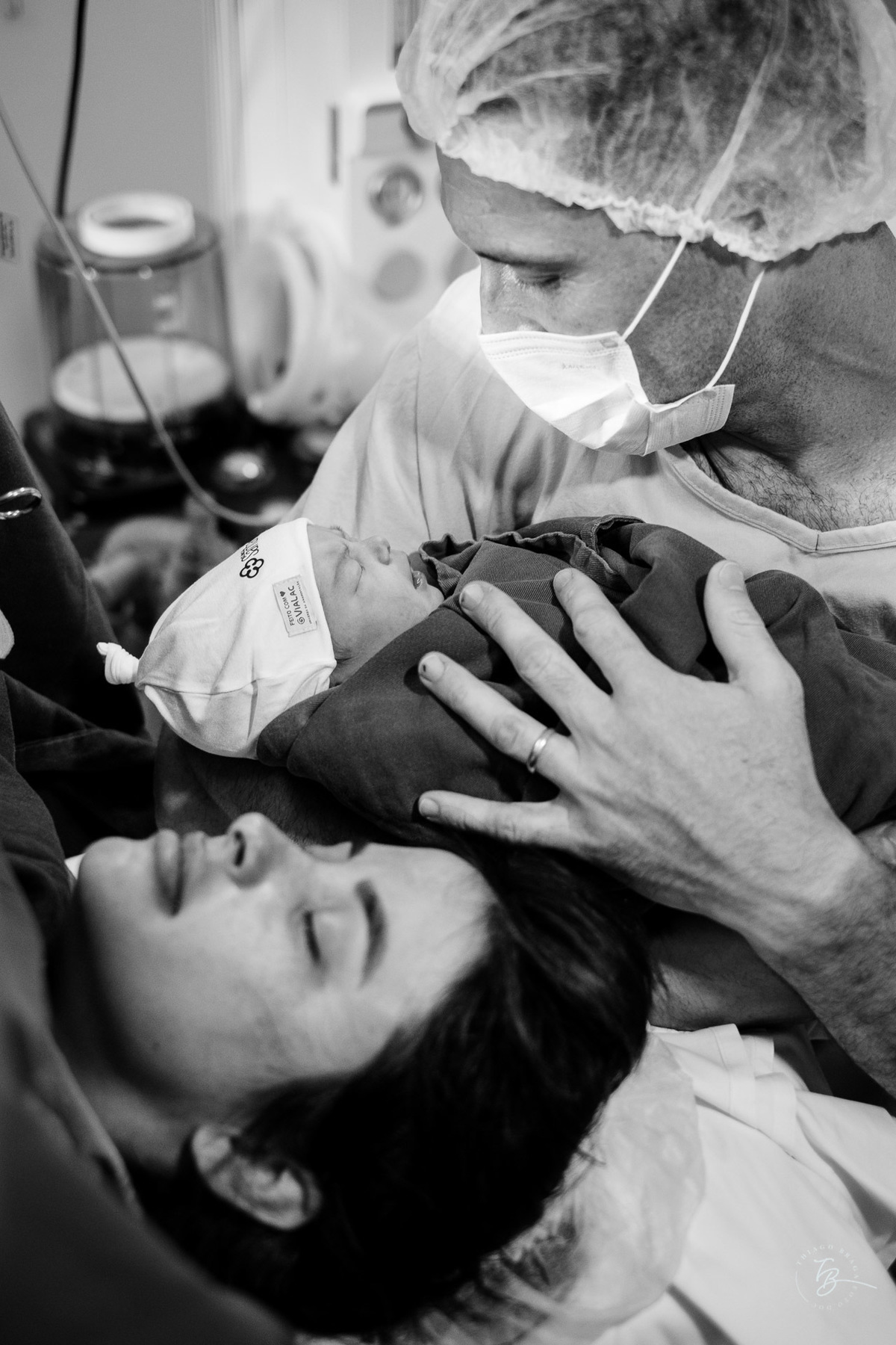 nascimento da Sofia na maternidade Santa Helena em Florianópolis por Thiago Braga Fotografia