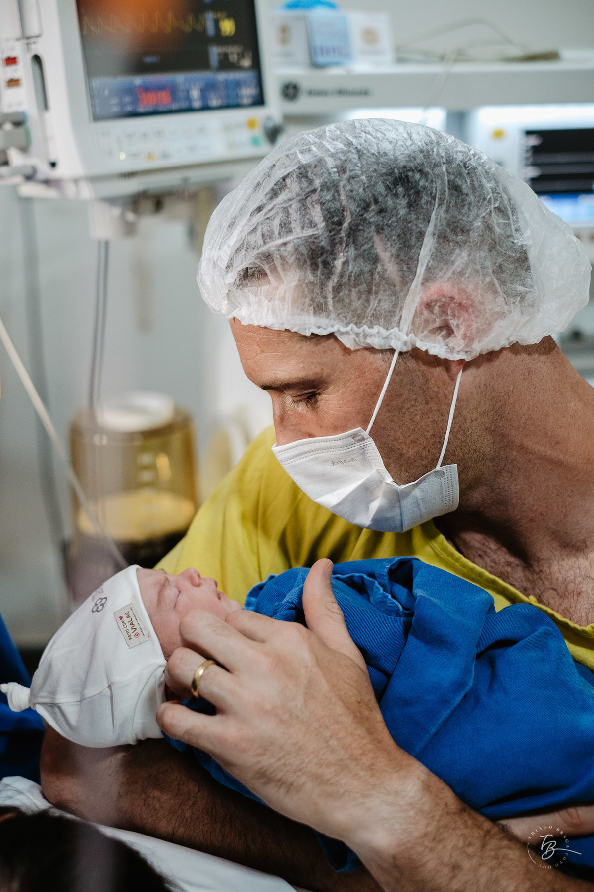nascimento da Sofia na maternidade Santa Helena em Florianópolis por Thiago Braga Fotografia