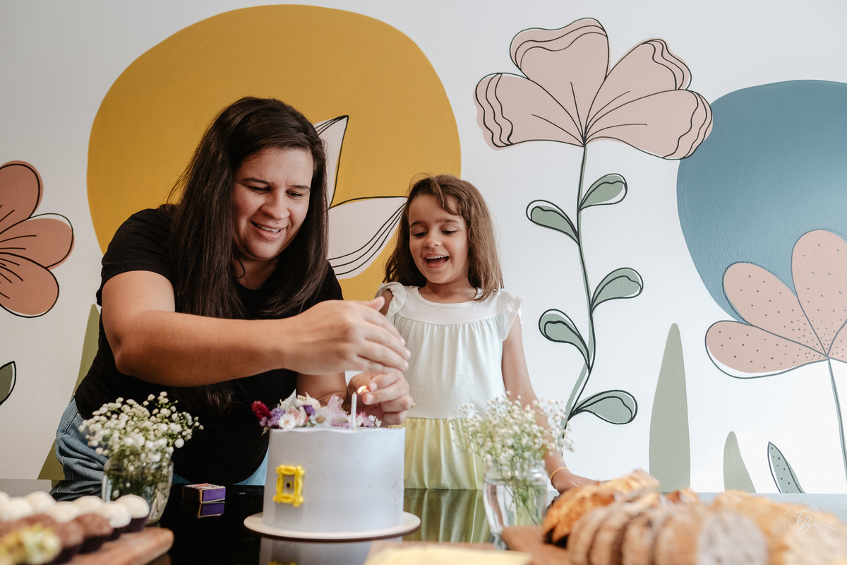 aniversário documentado de adulto, em casa, por Thiago Braga Fotografia. 