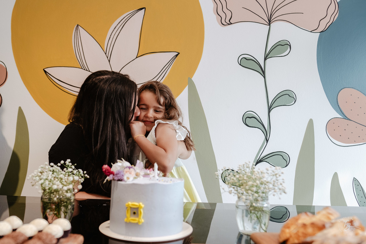 aniversário documentado de adulto, em casa, por Thiago Braga Fotografia. 