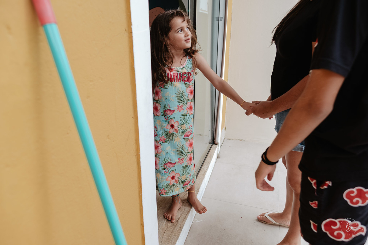 aniversário documentado de adulto, em casa, por Thiago Braga Fotografia. 