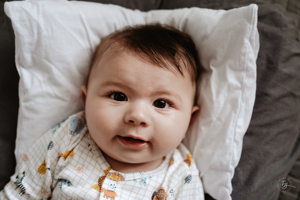 ensaio de bebê, 6 meses do Bernardo, em casa, por Thiago Braga fotografia
