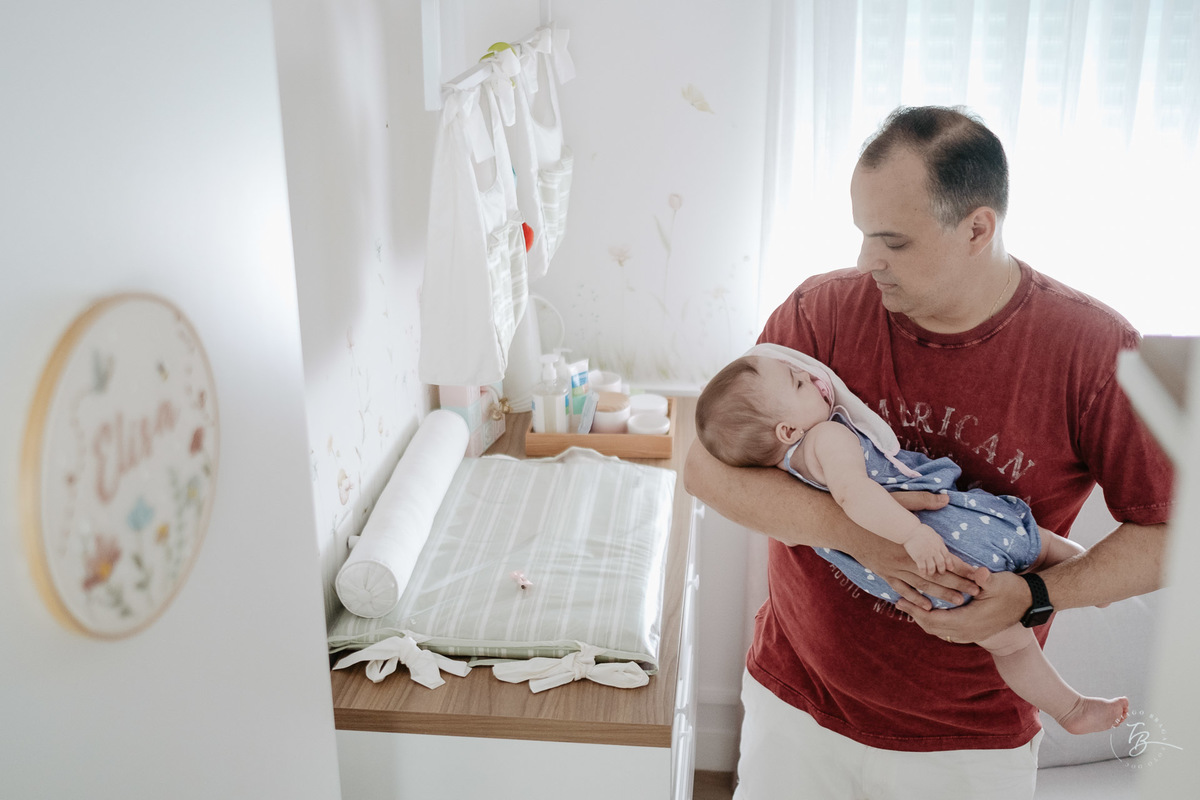 ensaio de familia, bebe com 8 meses, na cidade de Itajaí, acompanhamento anual, por Thiago Braga Fotografia.