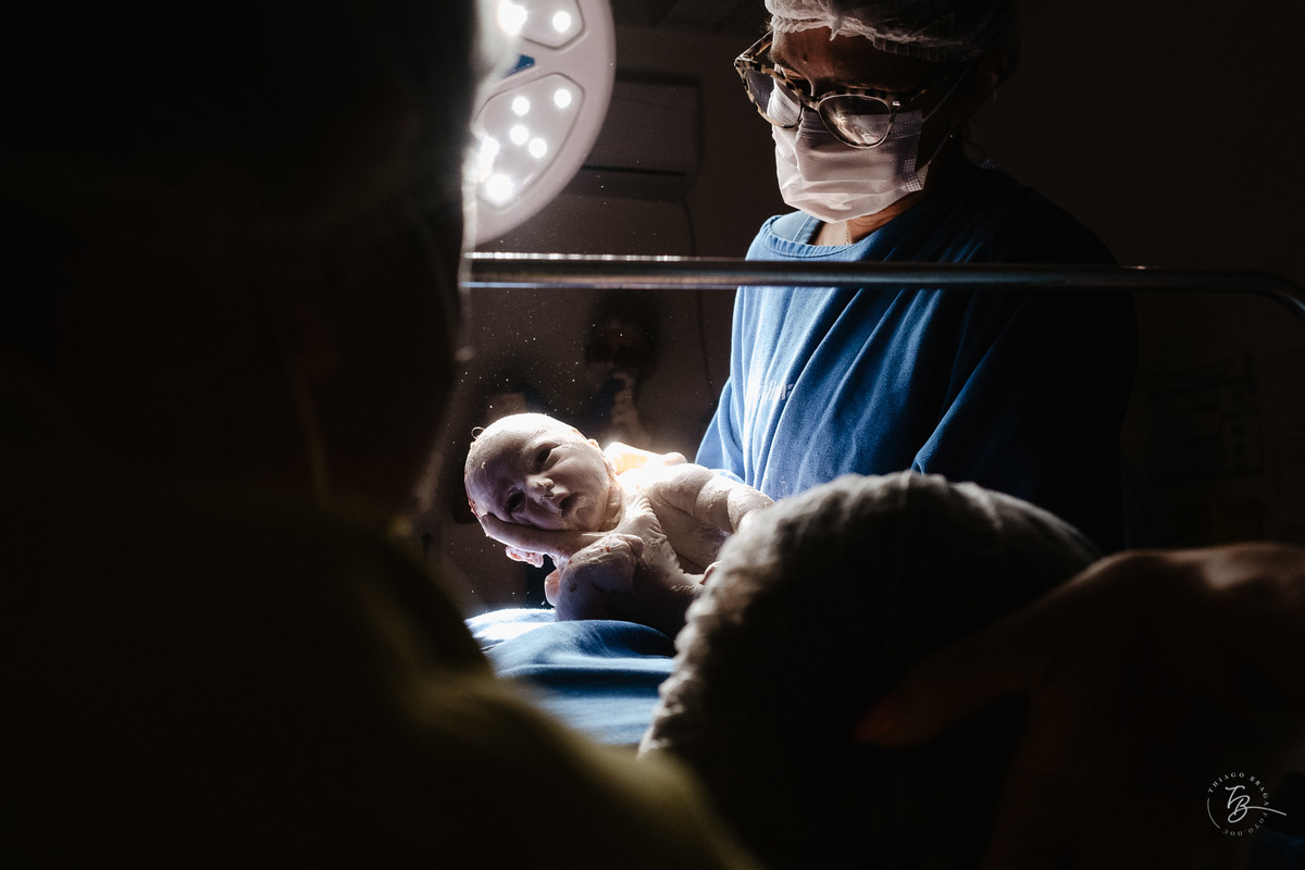 parto cesárea na maternidade santa helena em florianópolis, muito humanizado e cheio de carinho.