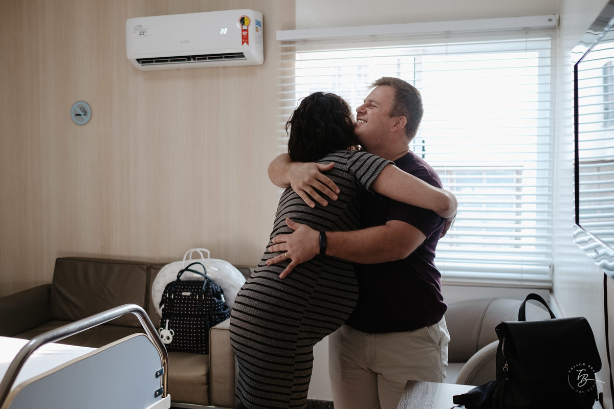 parto cesárea na maternidade santa helena em florianópolis, muito humanizado e cheio de carinho.