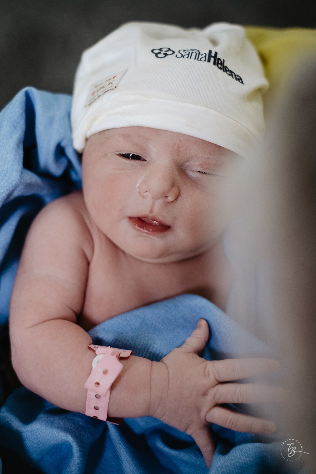 parto cesárea na maternidade santa helena em florianópolis, muito humanizado e cheio de carinho.