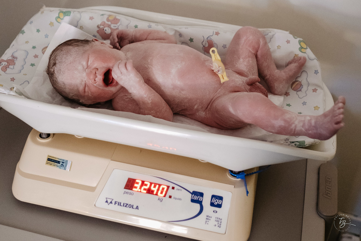 nascimento joaquim, na maternidade santa helena em Florianópolis por Thiago Braga Fotografia