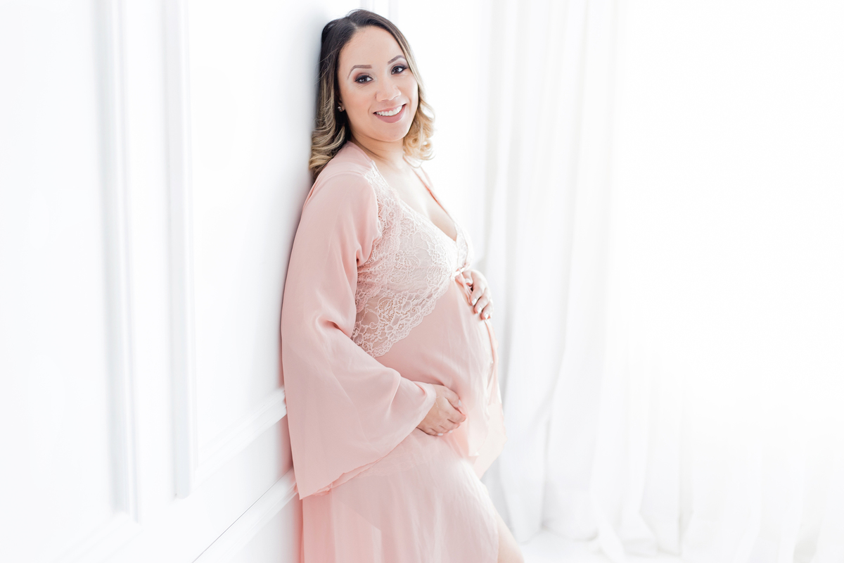 Ensaio Gestante em estúdio  em são José dos campos