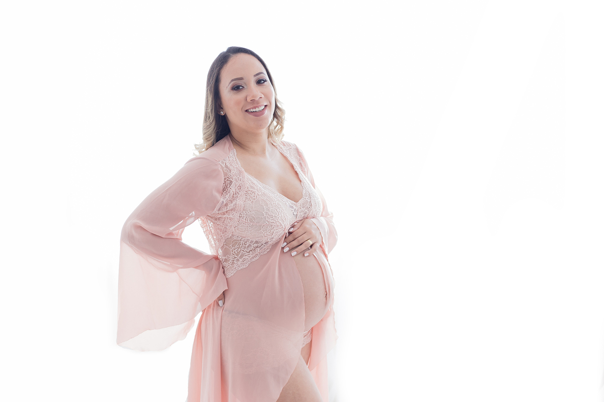 Ensaio Gestante em estúdio  em são José dos campos