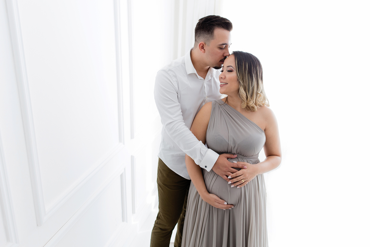 Ensaio Gestante em estúdio  em são José dos campos