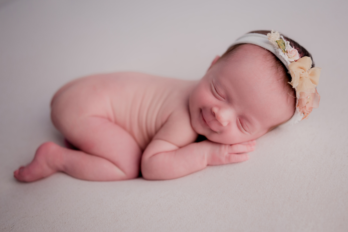 foto de bebê recem-nascido em jacarei