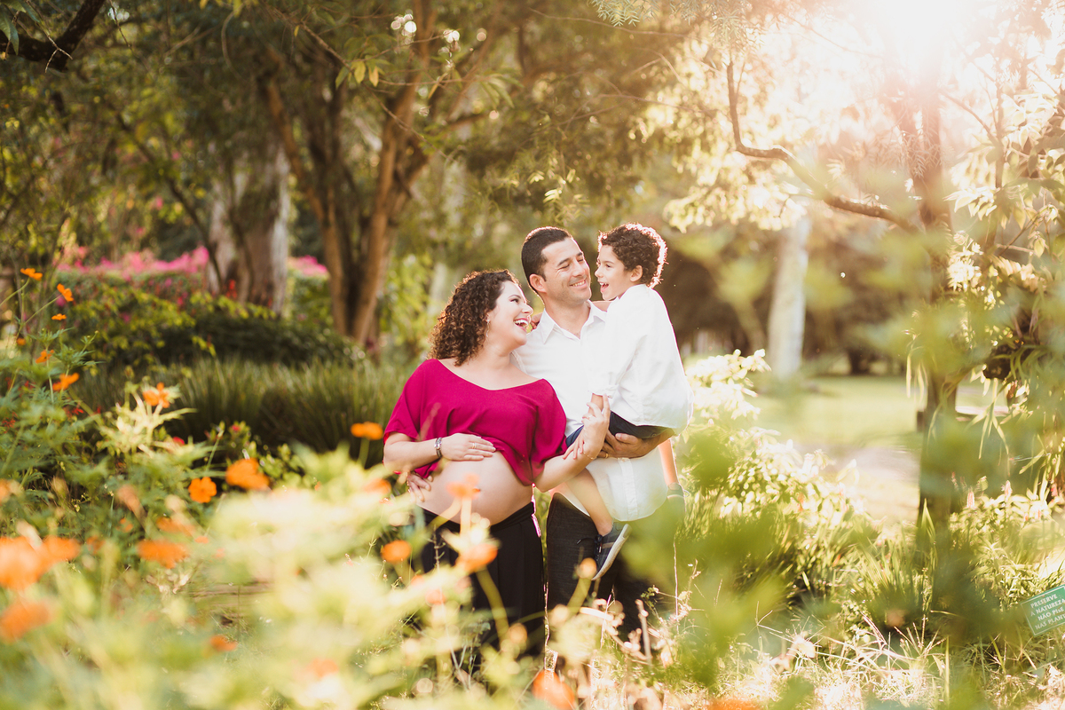 ensaio gestante com filho mais velho