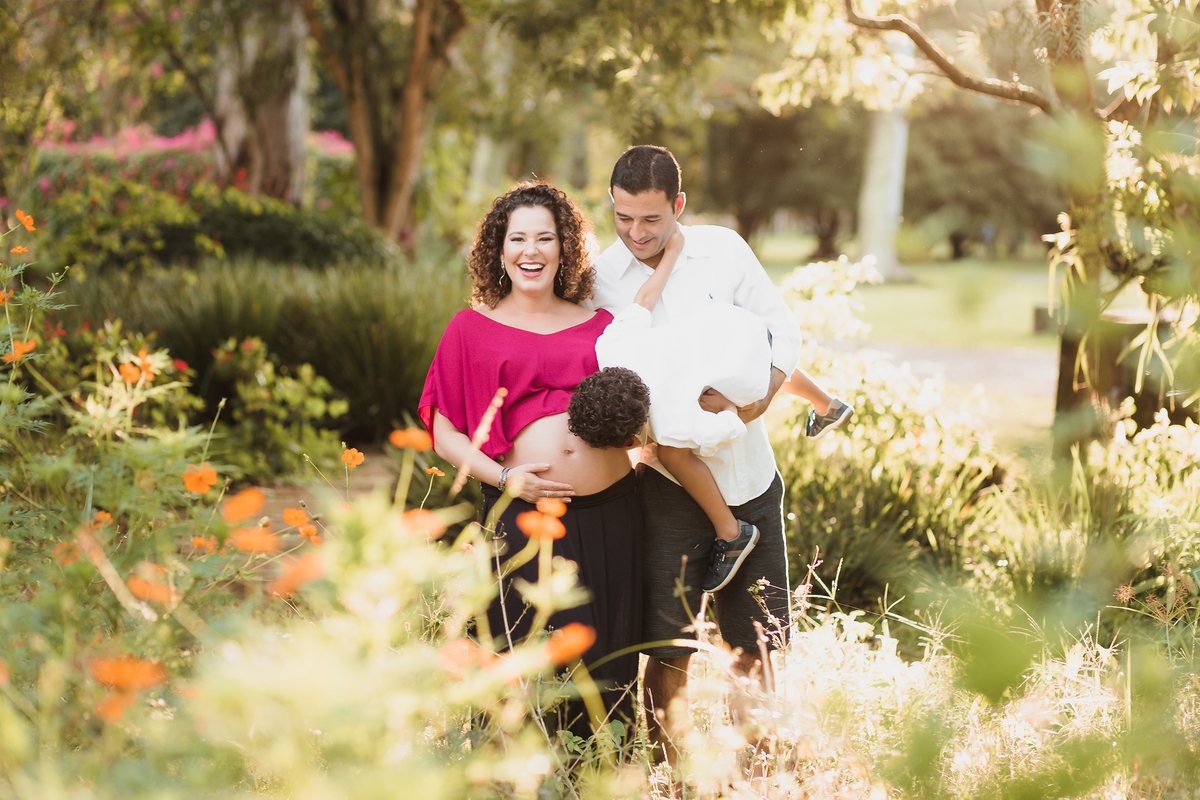 ensaio gestante com filho mais velho