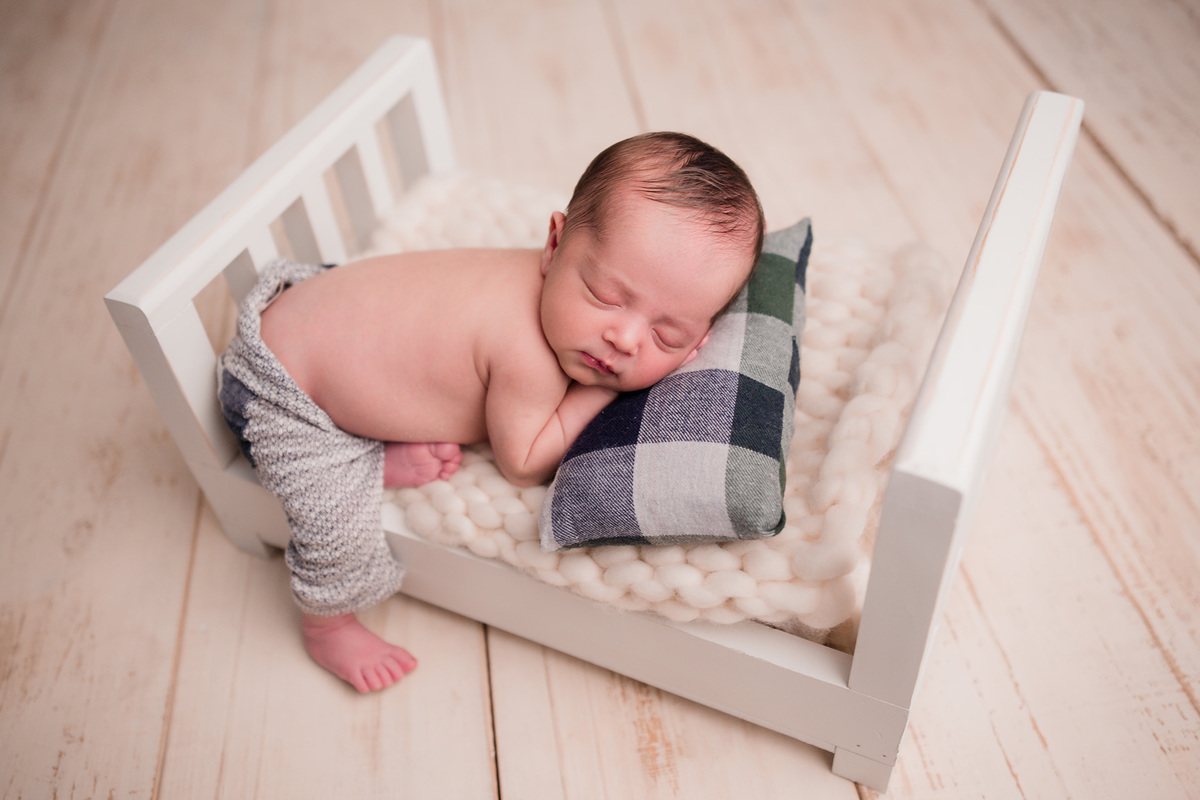 ideias para ensaio newborn menino