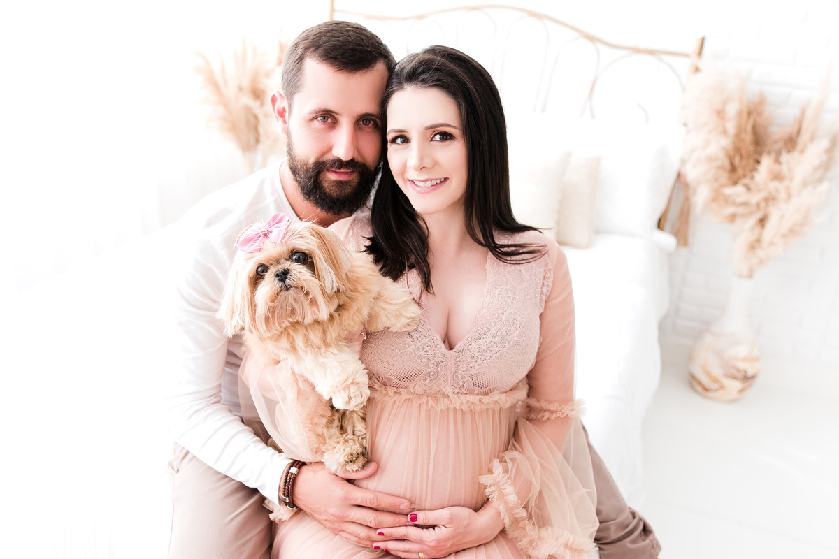 fotos de ensaio gestante em estúdio