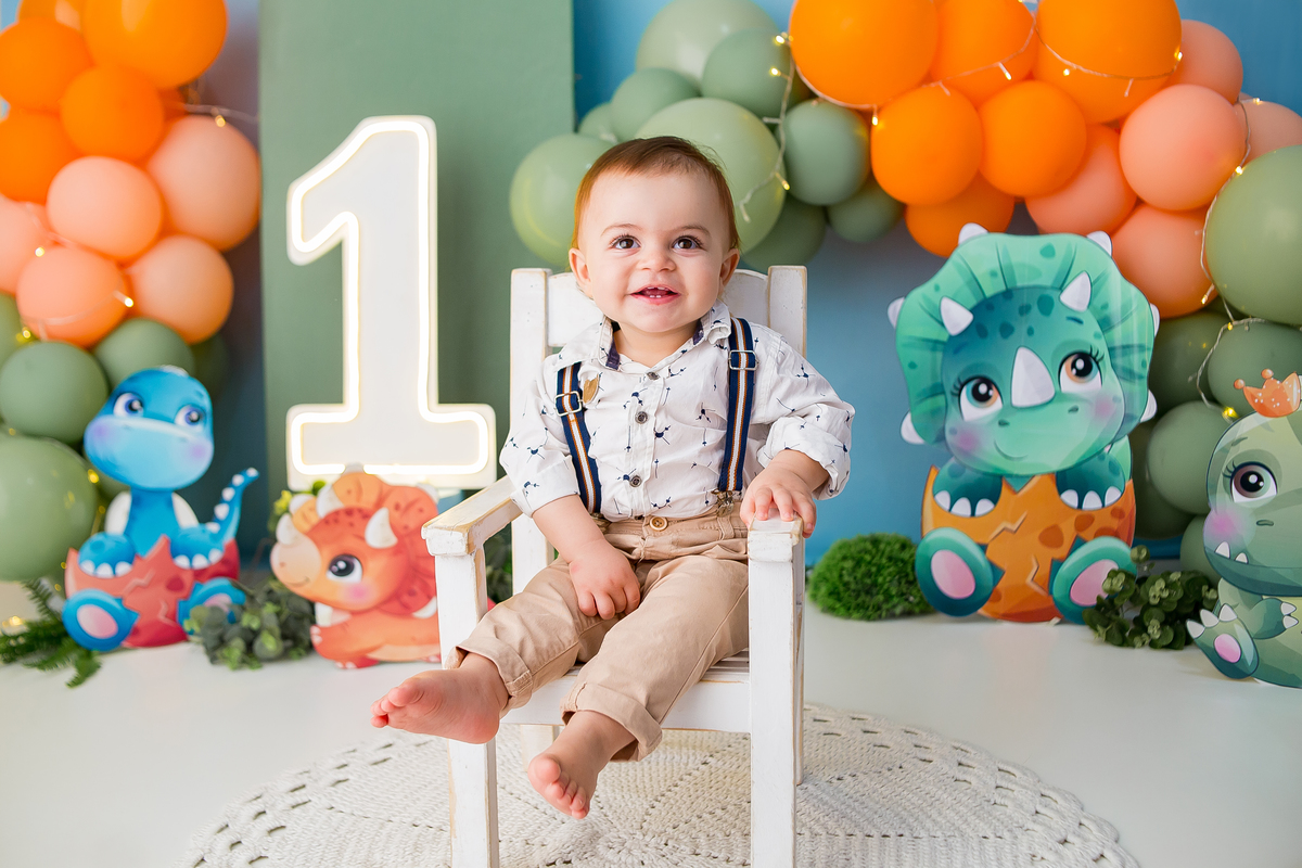 Smash the cake do dino