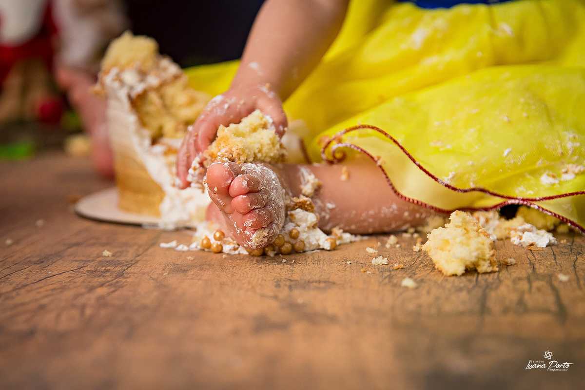 Foto de pé sujo de bolo