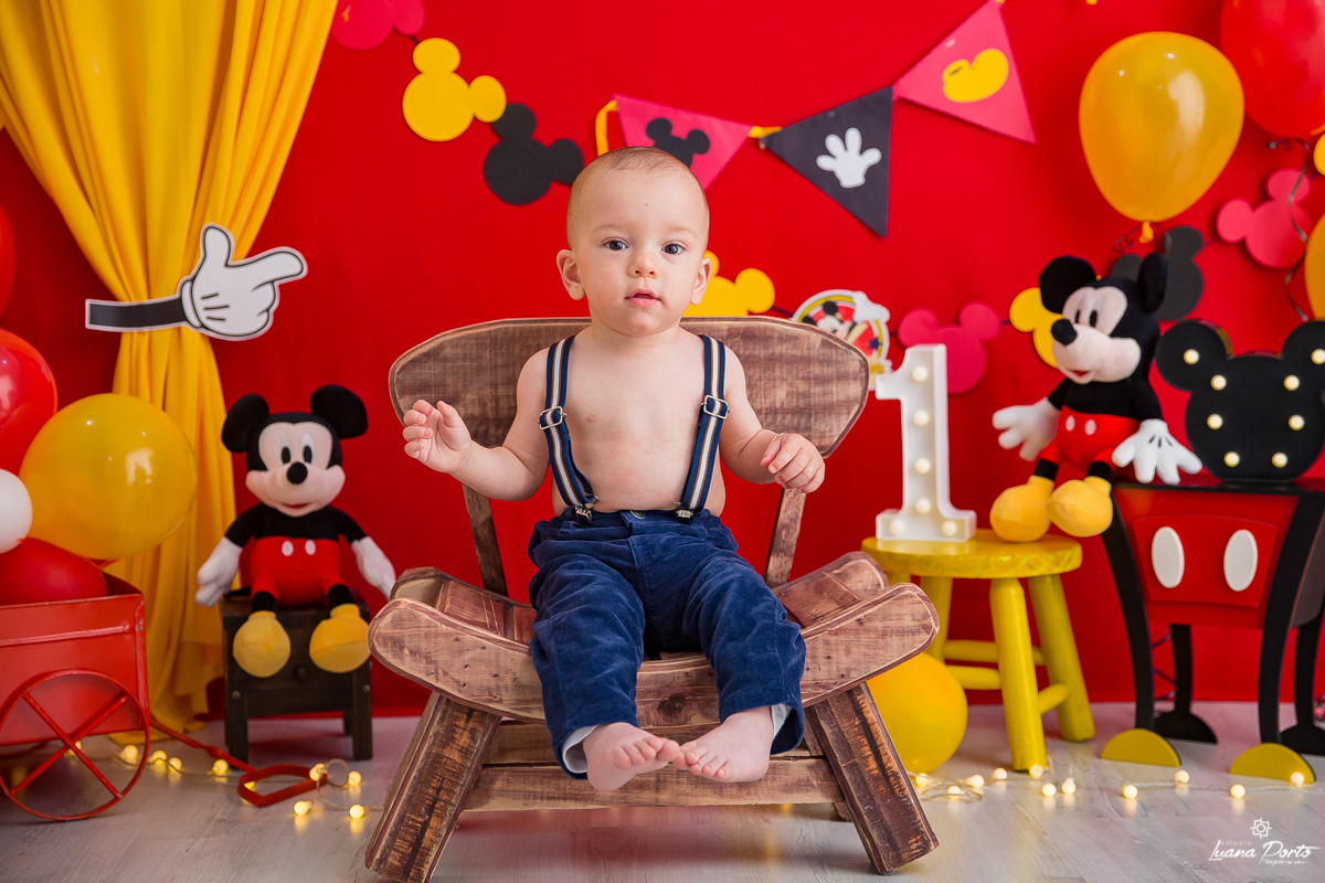 Smash the cake do Mickey