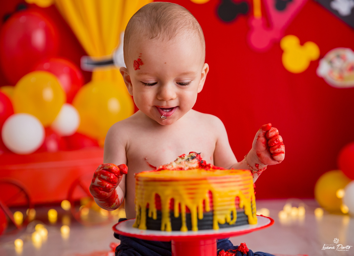 Bolo de smash do Mickey