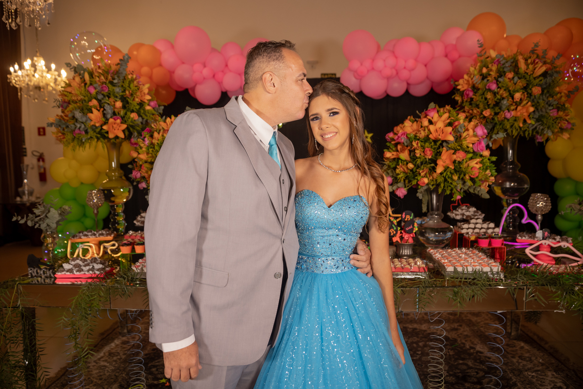 festa debutante pederneiras