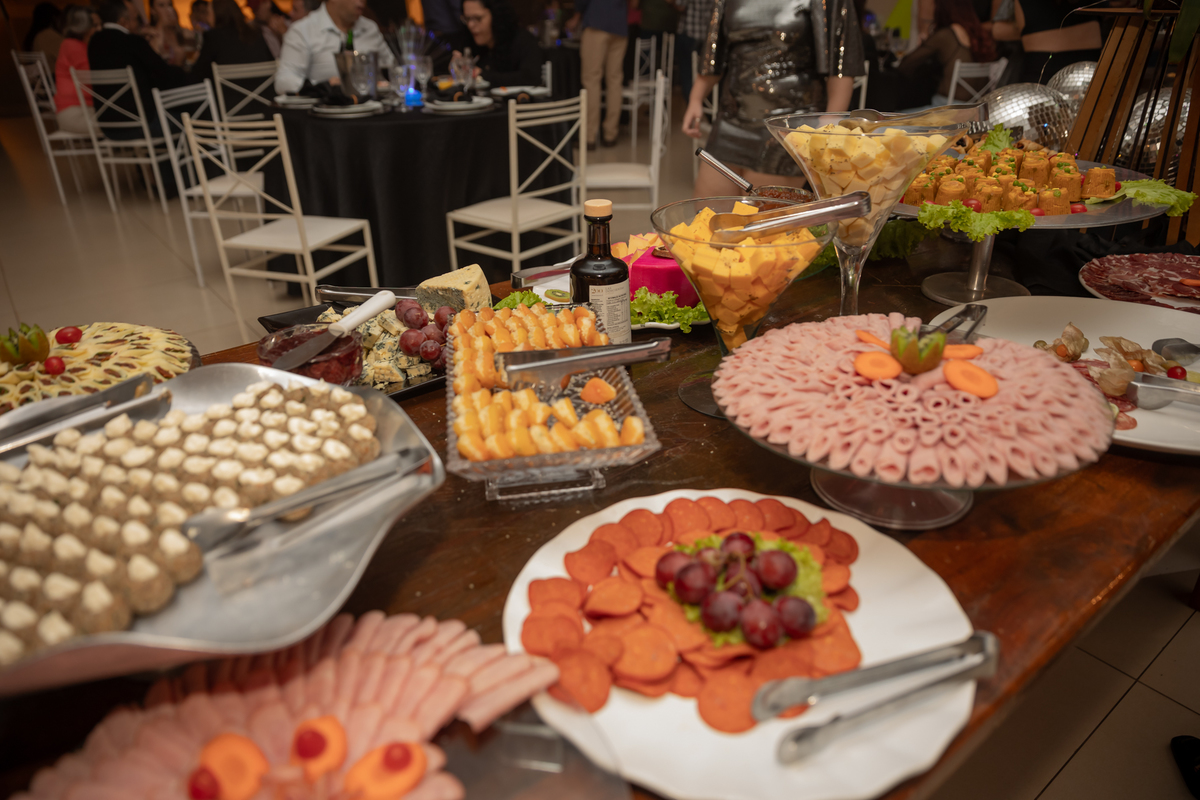 festa debutante pederneiras