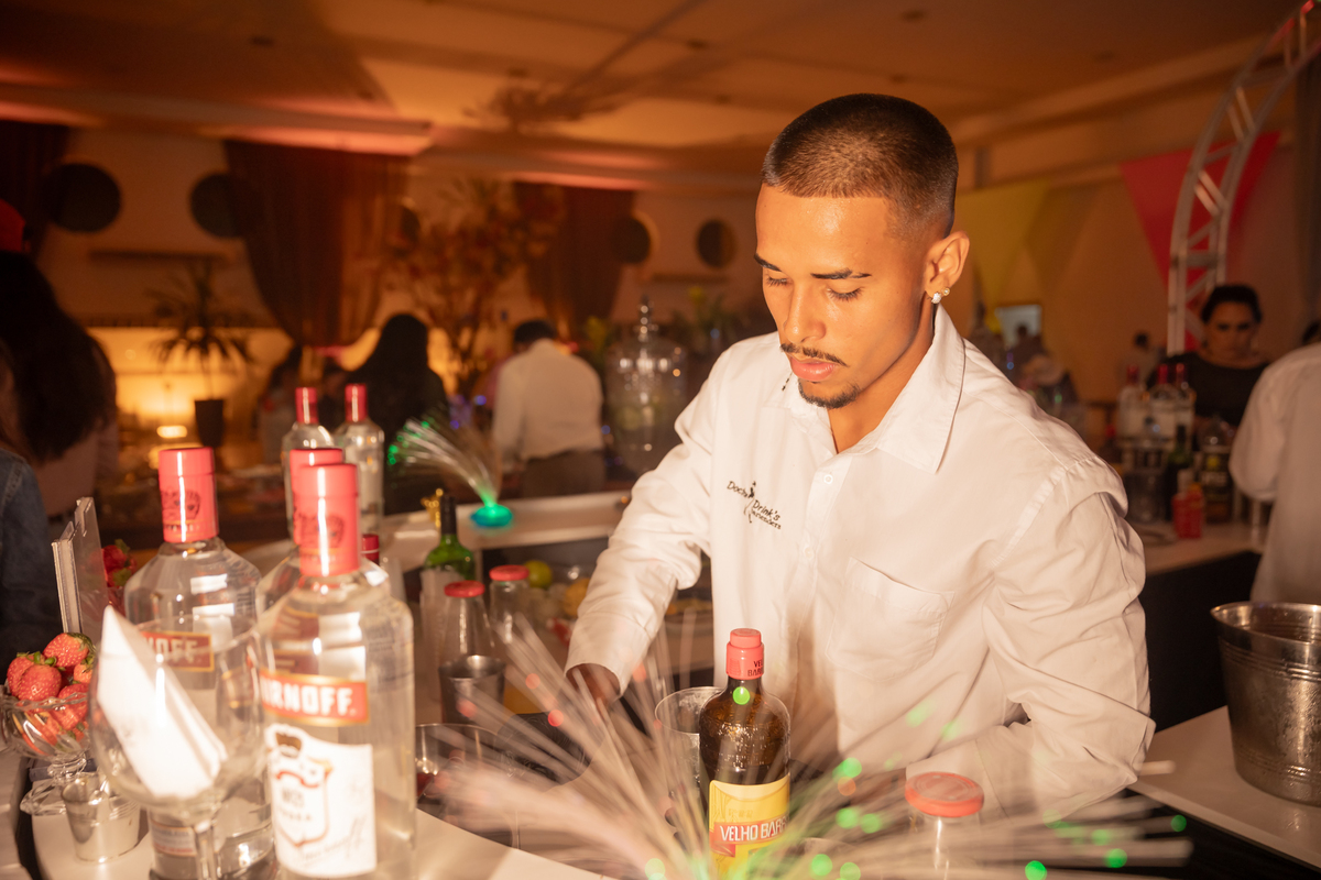 festa debutante pederneiras