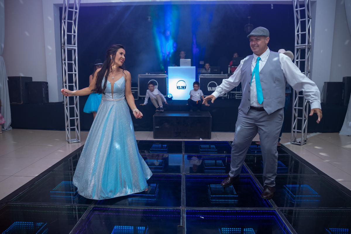 festa debutante pederneiras