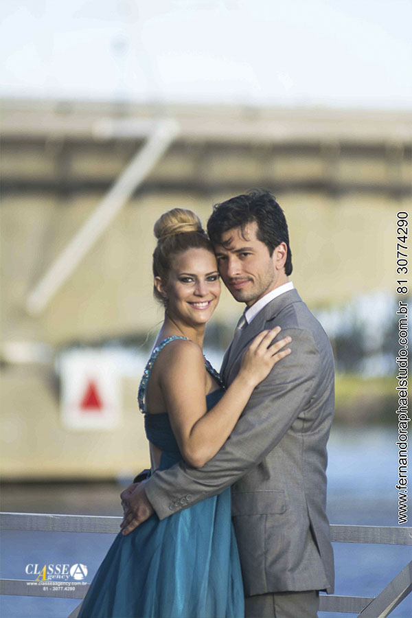 Estúdio fotográfico e vídeo profissional:
Confeccionamos: Fotos publicitárias; book fotográfico; vídeo-clips; filmagem, vídeo profissional; fotos para moda e publicidade, 
casting de modelos, casting de man