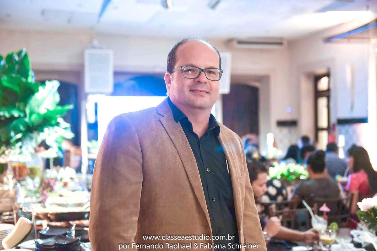 consultor de marketing Fernando Raphael no evento Wedding Day