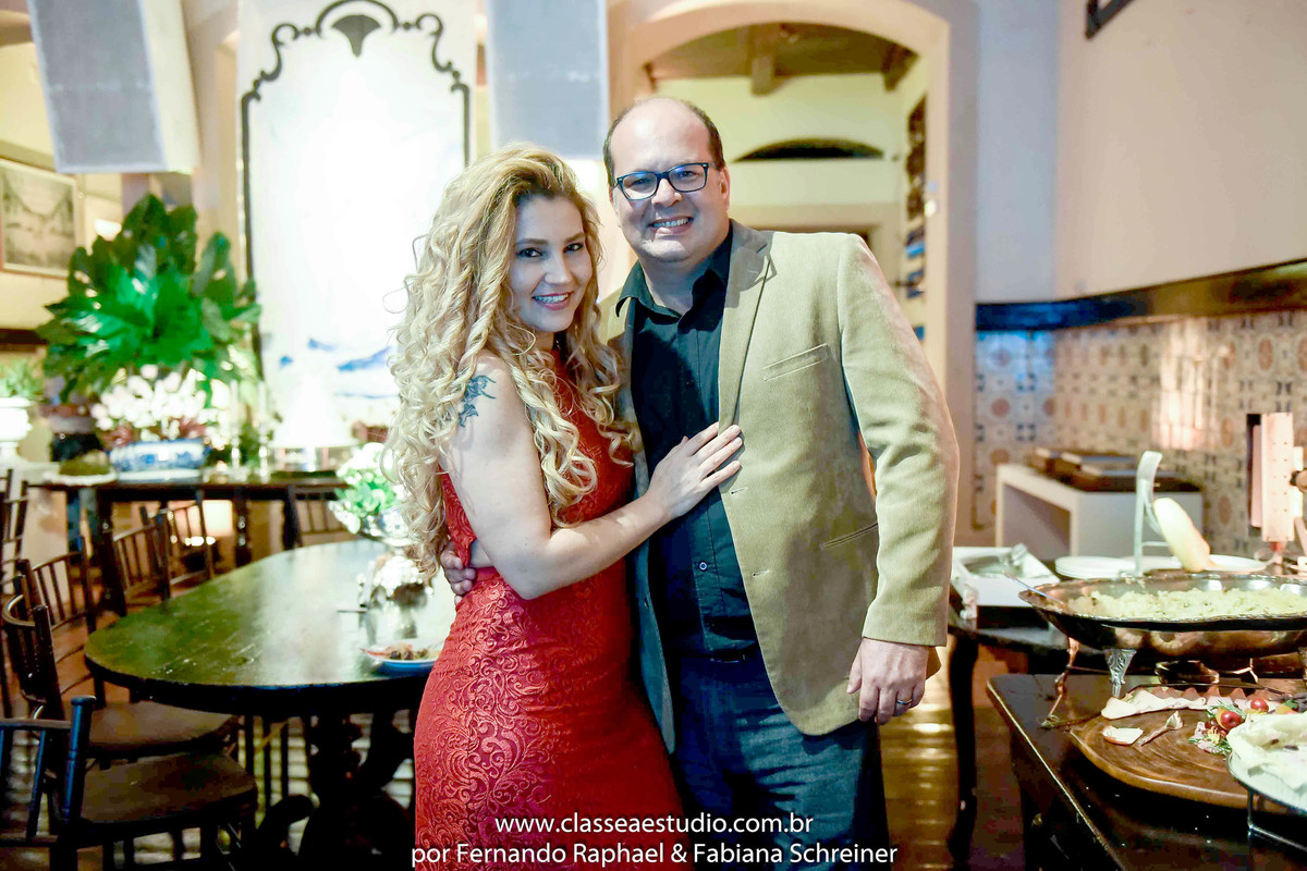 Fabiana Schreiner e Fernando Raphael gestores de marketing