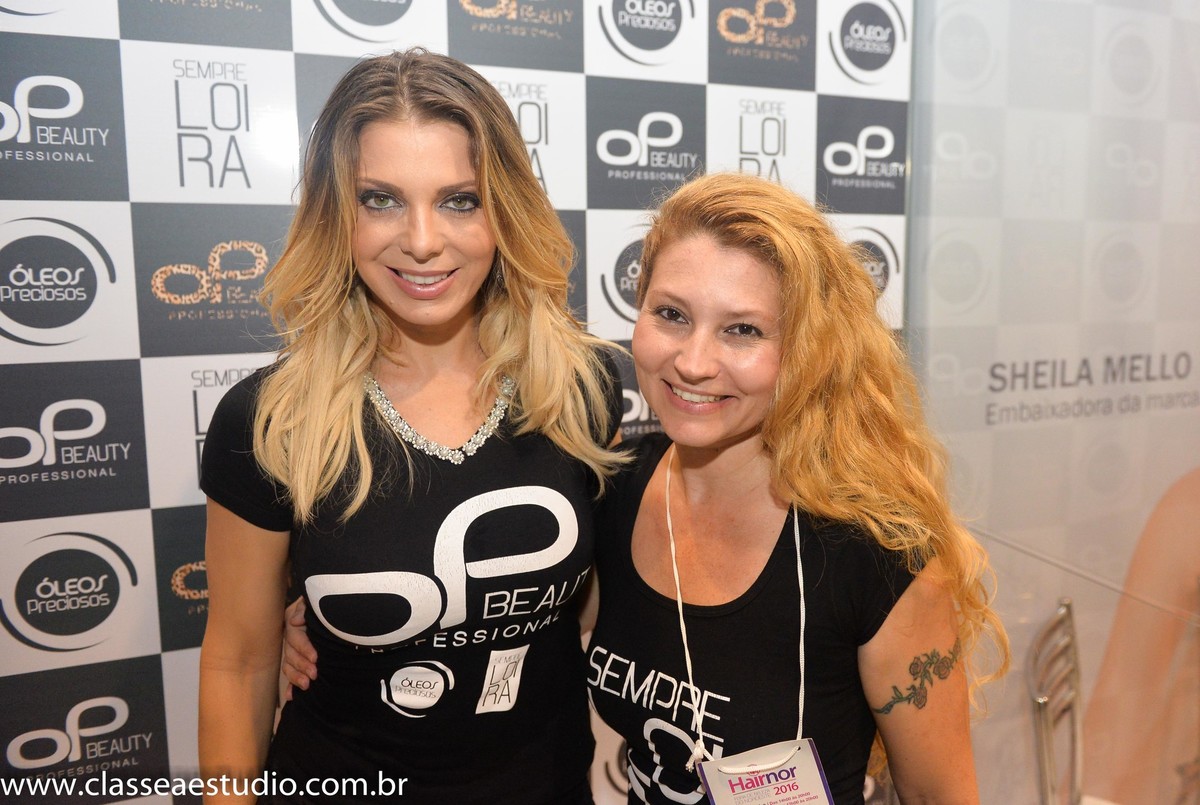 Sheila Melo e a gestora de eventos Fabiana Schreiner