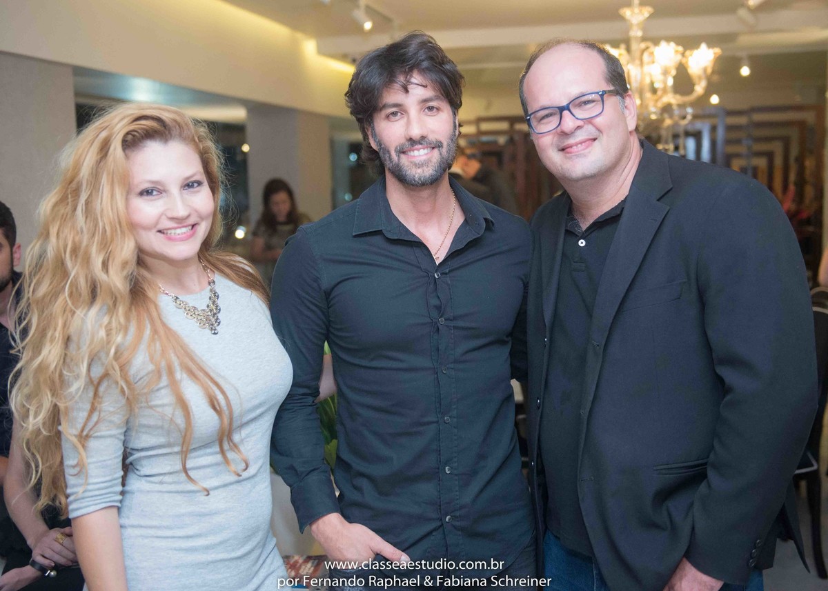 Fernando Raphael, Fabiana Schreiner e Andre Caricio