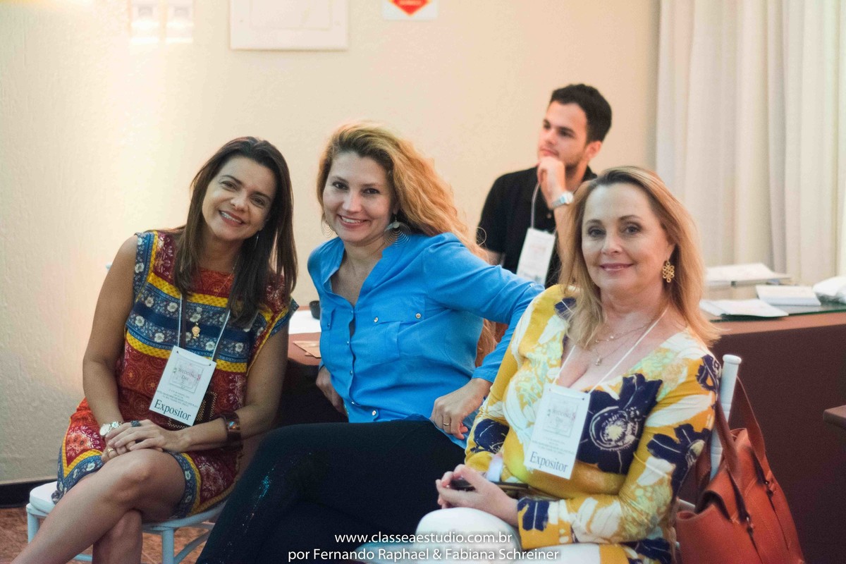 Célia Abreu e Lima (Espaço de eventos La Salle e Villa Sandino) , Fabiana Schreiner (Classe A Estudio) e Sélia Dambros (Buffet Les Anis) no workshop para cerimoniais wedding day