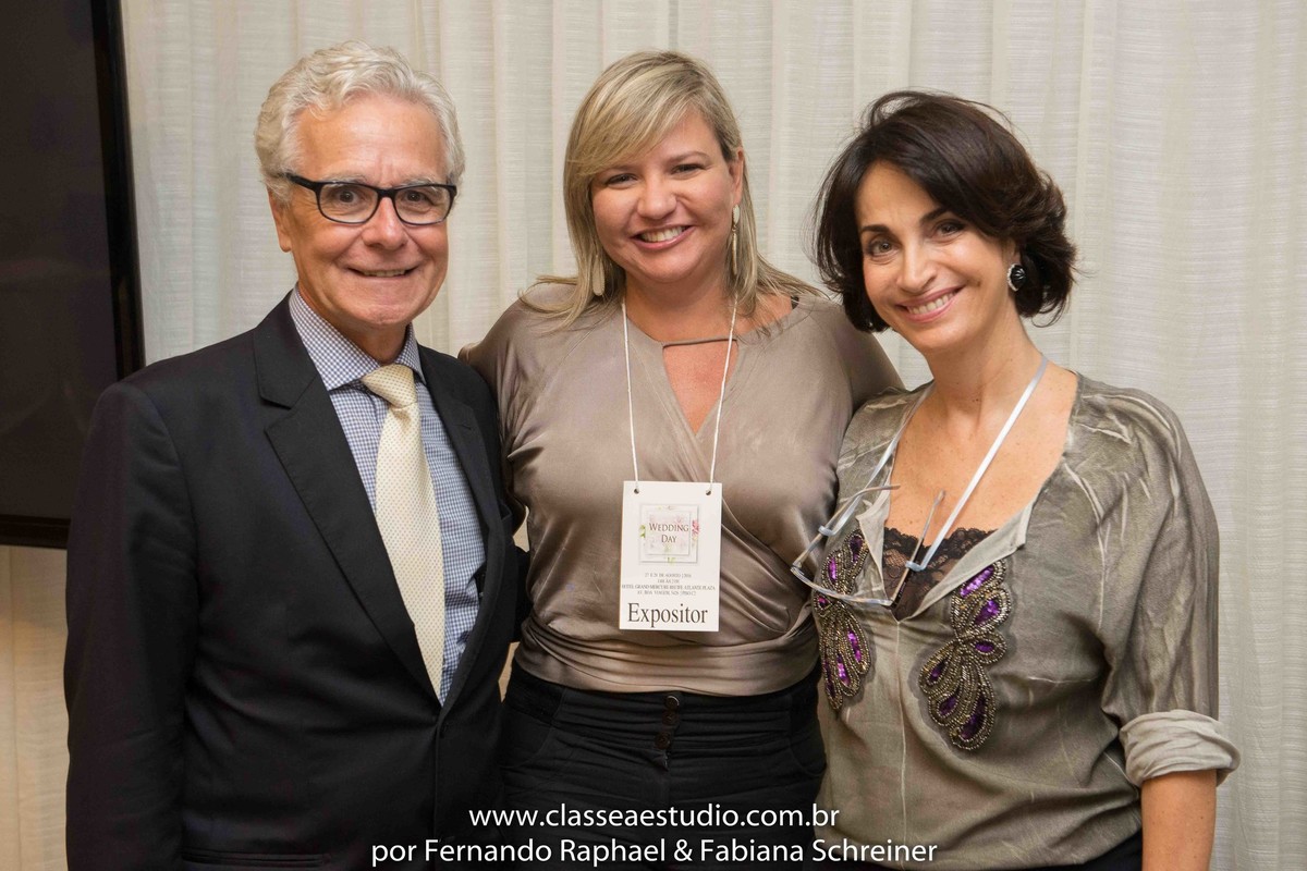 Lounge do buffet Barrozo com Ana Paula Goes com Claudia Matarazzo e Mario Ameni no salão de noivas e festas wedding day