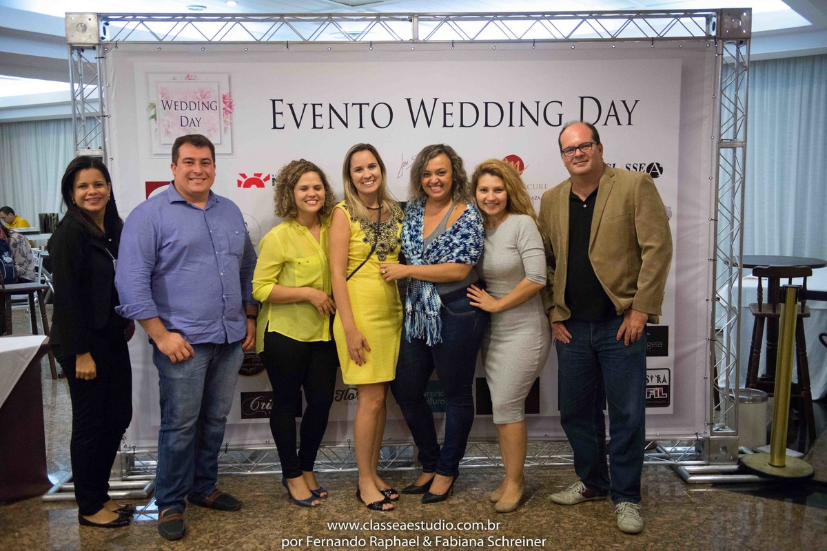 buffet Cristal, Le Mousse, Bella Studio de Noivas, Tarciana Moraes cerimonial, Um Ponto de Dança, Fabiana Schreiner e Fernando Raphael no salão de noivas e festas wedding day