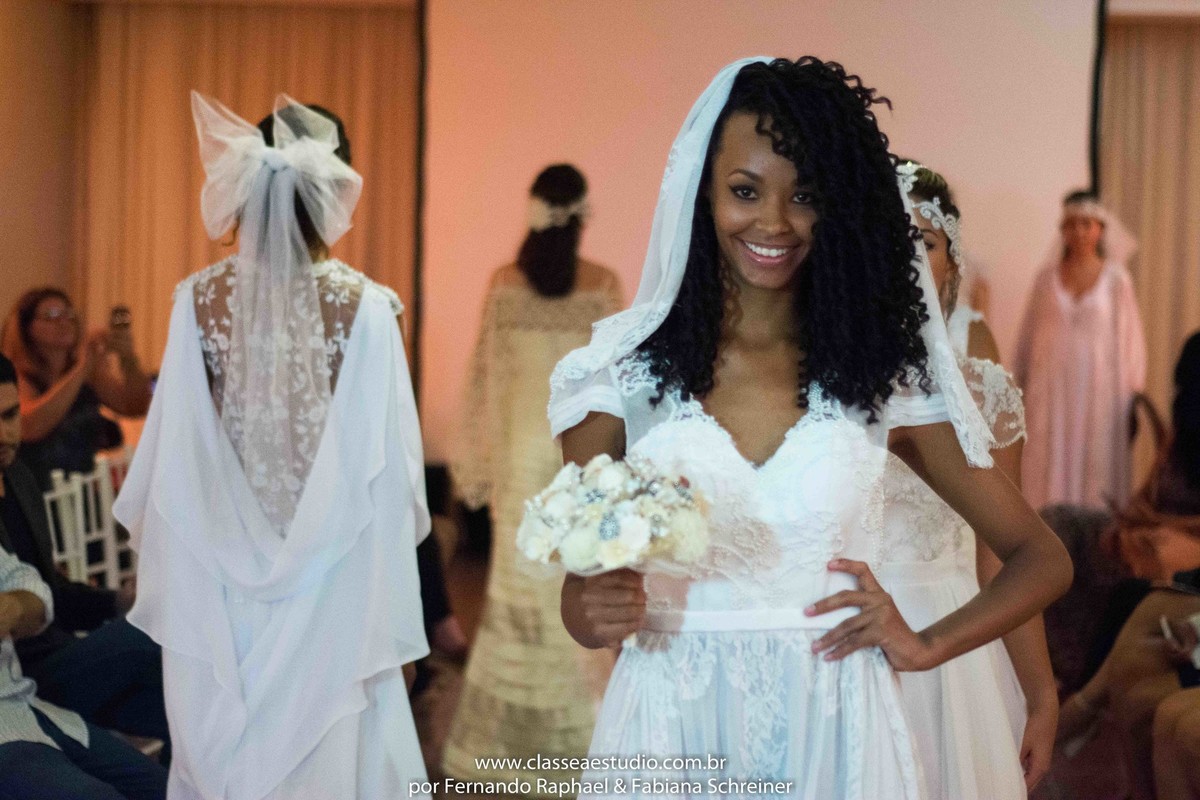 desfile de noivas do estilista Jan Souza