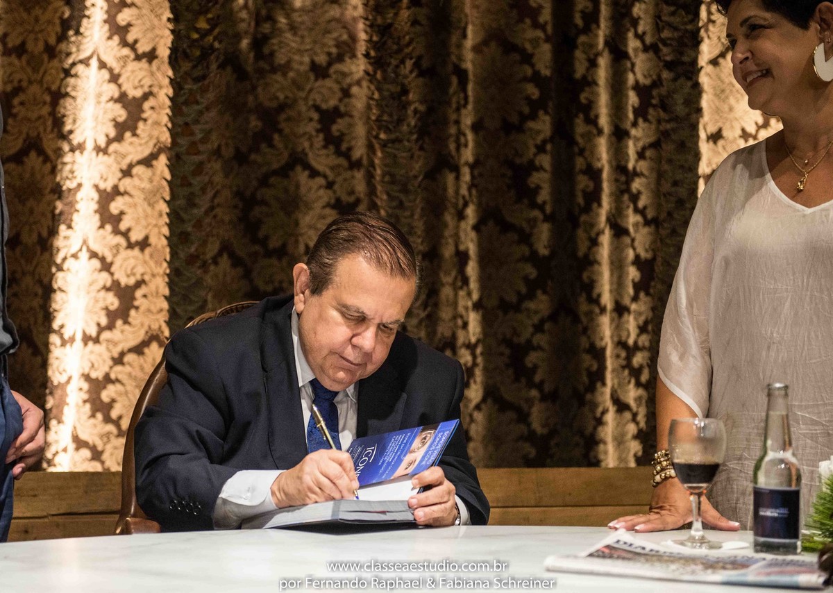 Colunista social joão alberto