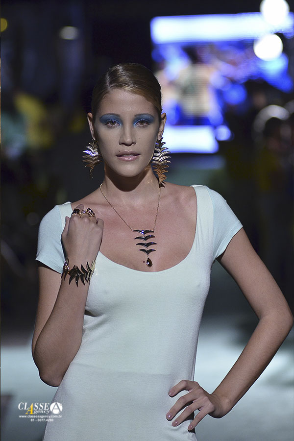 Curso de modelo e manequim