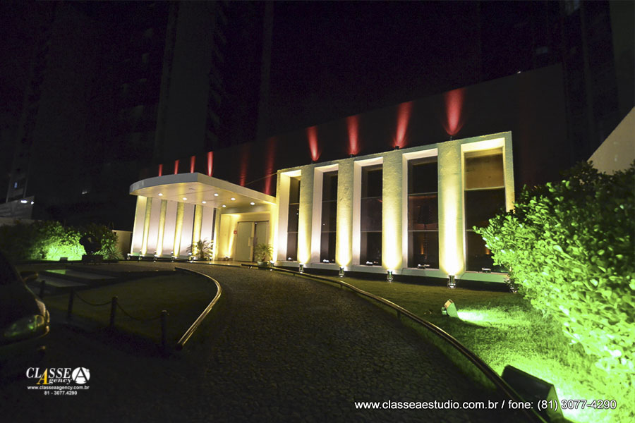 A Classe A Agency tem como objetivo, desenvolver ações e soluções para que a sua empresa e o seu evento sejam lembrados pela criatividade, competência e credibilidade.
Desenvolvemos projetos em comum acordo com as ideias 