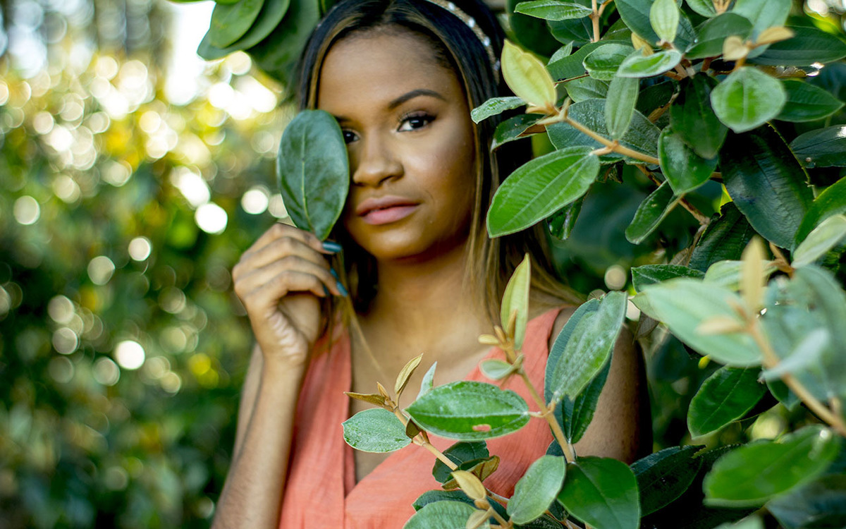 Ensaio feminino na Floresta do Lobo em Uberlândia - MG