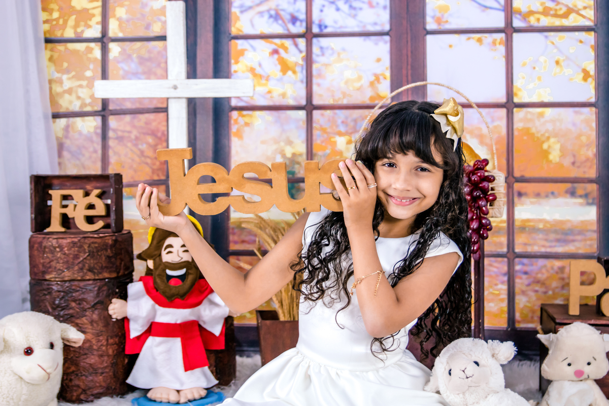 Páscoa – Ensaio de Páscoa em Estúdio em Cuiabá – 