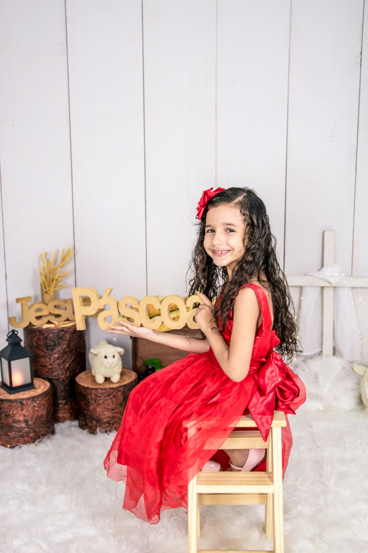 Mini Ensaio de Páscoa|Páscoa  – Ensaio de Páscoa Cristã  em Estúdio em Cuiabá –  Ensaio de Páscoa 