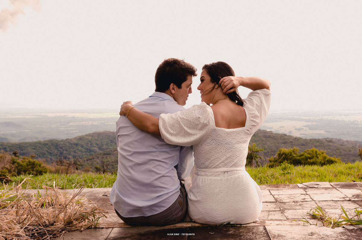 Fotografia do casal Rodrigo e Luanna - Essa foi a última foto do casal para marcar essa vinda deles a Chapada dos Guimarães
Fotógrafo: Alan Diniz