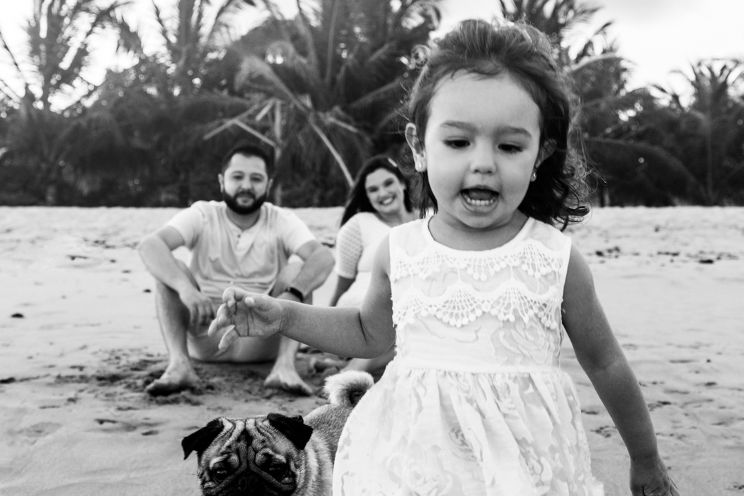 ensaio de familia fotos de gestante na praia de guaxuma em maceio gabi coelho