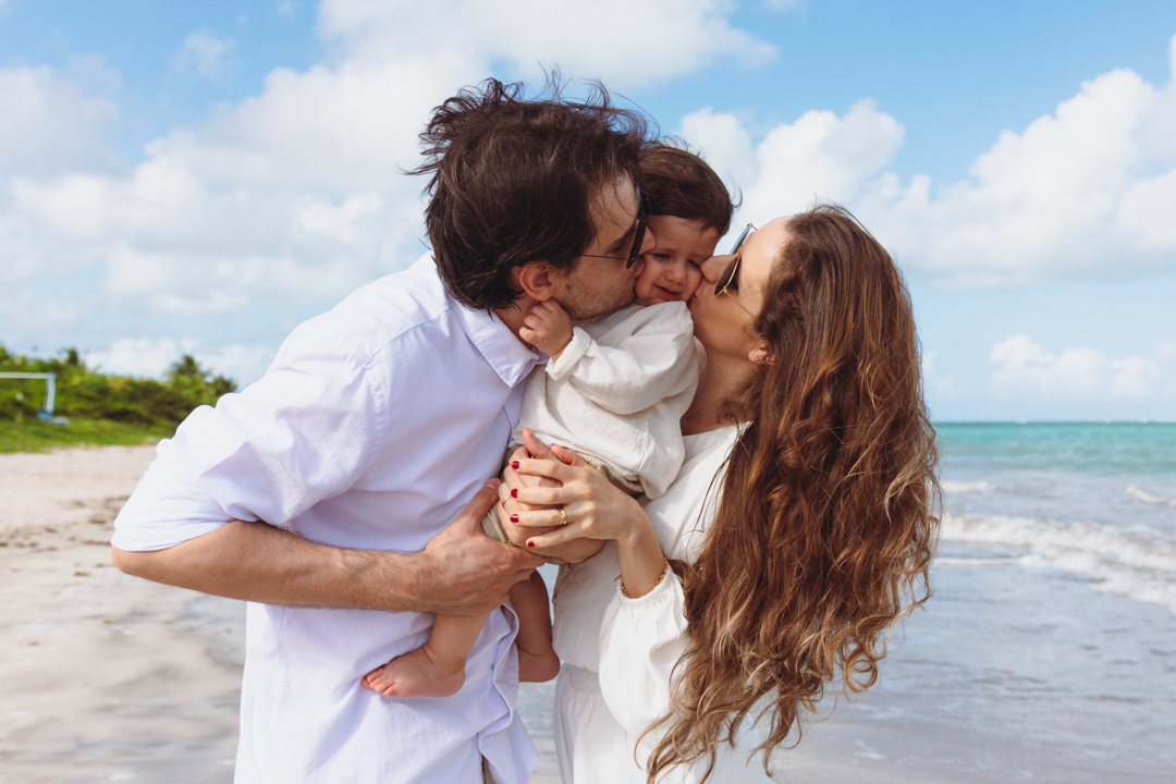 ensaio fotografico de familia em são miguel dos milagres na pousada villas tature gabi coelho fotografia
